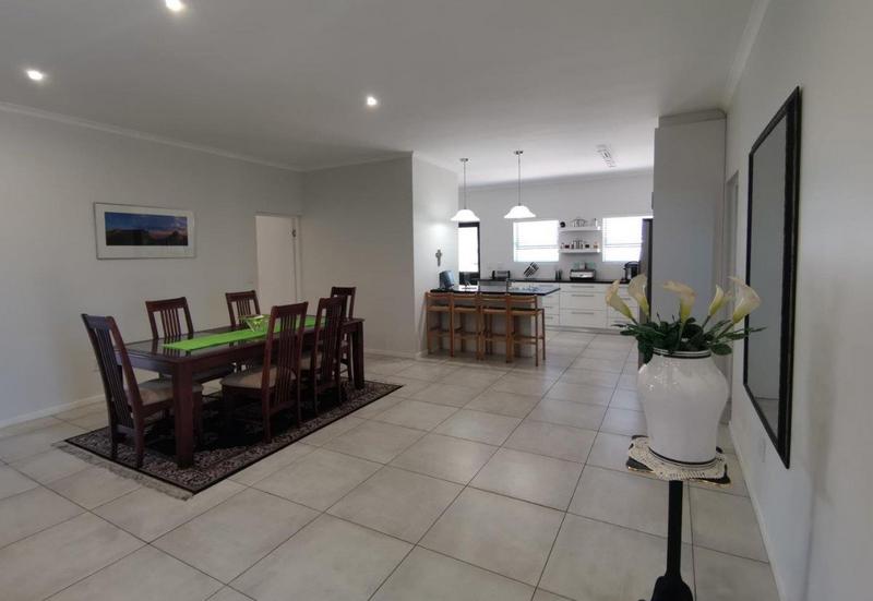 3 Bedroom Property for Sale in Country Club Western Cape